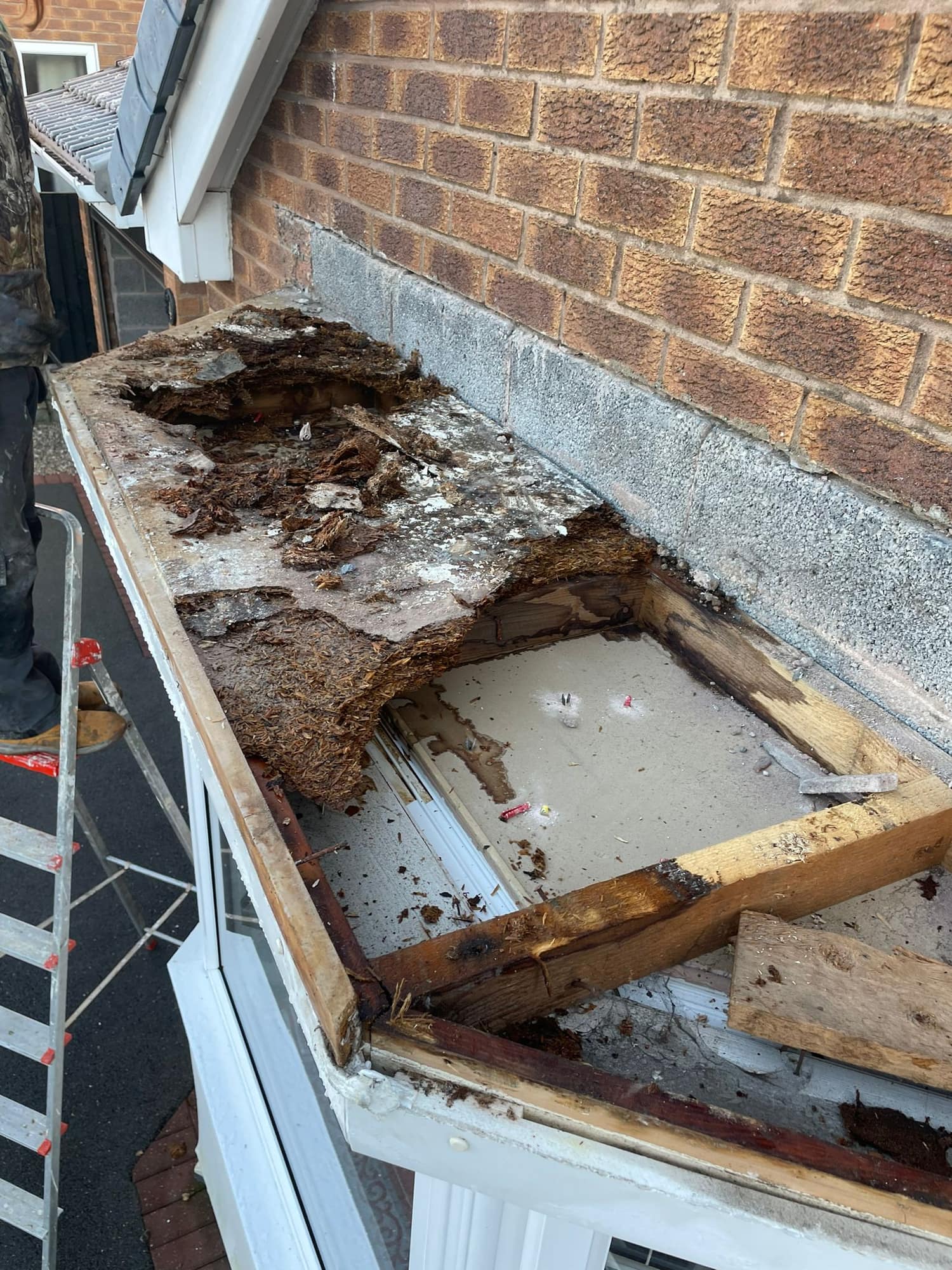 New Bay Roof Installation in Ravenstone Coalville Using a Liquid Roofing System — roofing work by Armour Shield Roofing Services Coalville (photo 4)